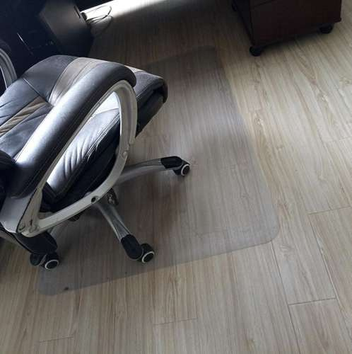 Mata ochronna pod krzesło 100x140cm RUHHY- mleczna 8 6a130c5993d10eb11e71d111533c5506