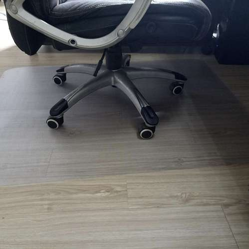 Mata ochronna pod krzesło 100x140cm RUHHY- mleczna 7 b3737ebc8d2d56f455aed190315c96a5