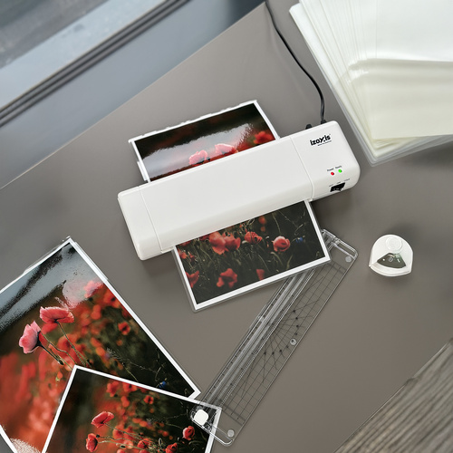 Laminator A4- zestaw 4w1 Izoxis 25417 7 a267bb02ef6bd87740745f305a6a7391